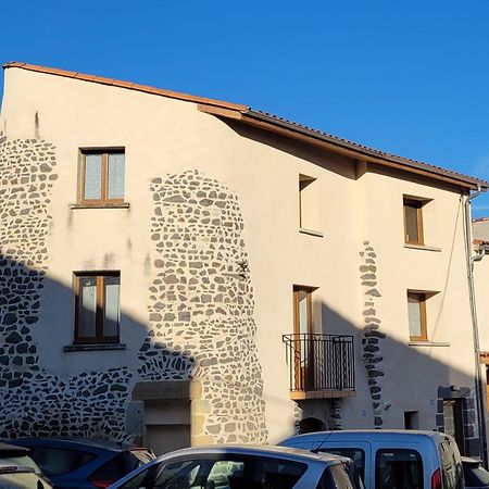 Les Maisons Bareyre - Grandes Maisons Avec Terrasse Saint-Sandoux Luaran gambar