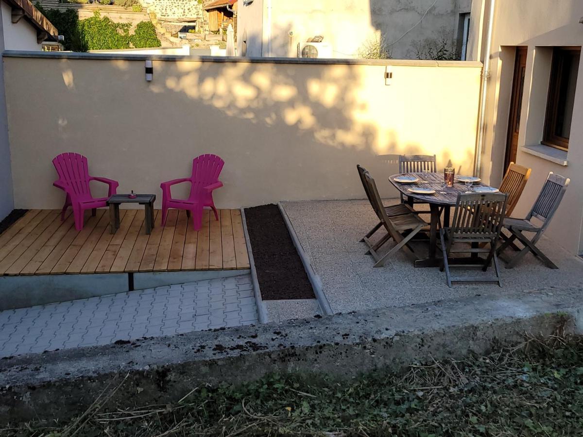 Les Maisons Bareyre - Grandes Maisons Avec Terrasse Saint-Sandoux Luaran gambar