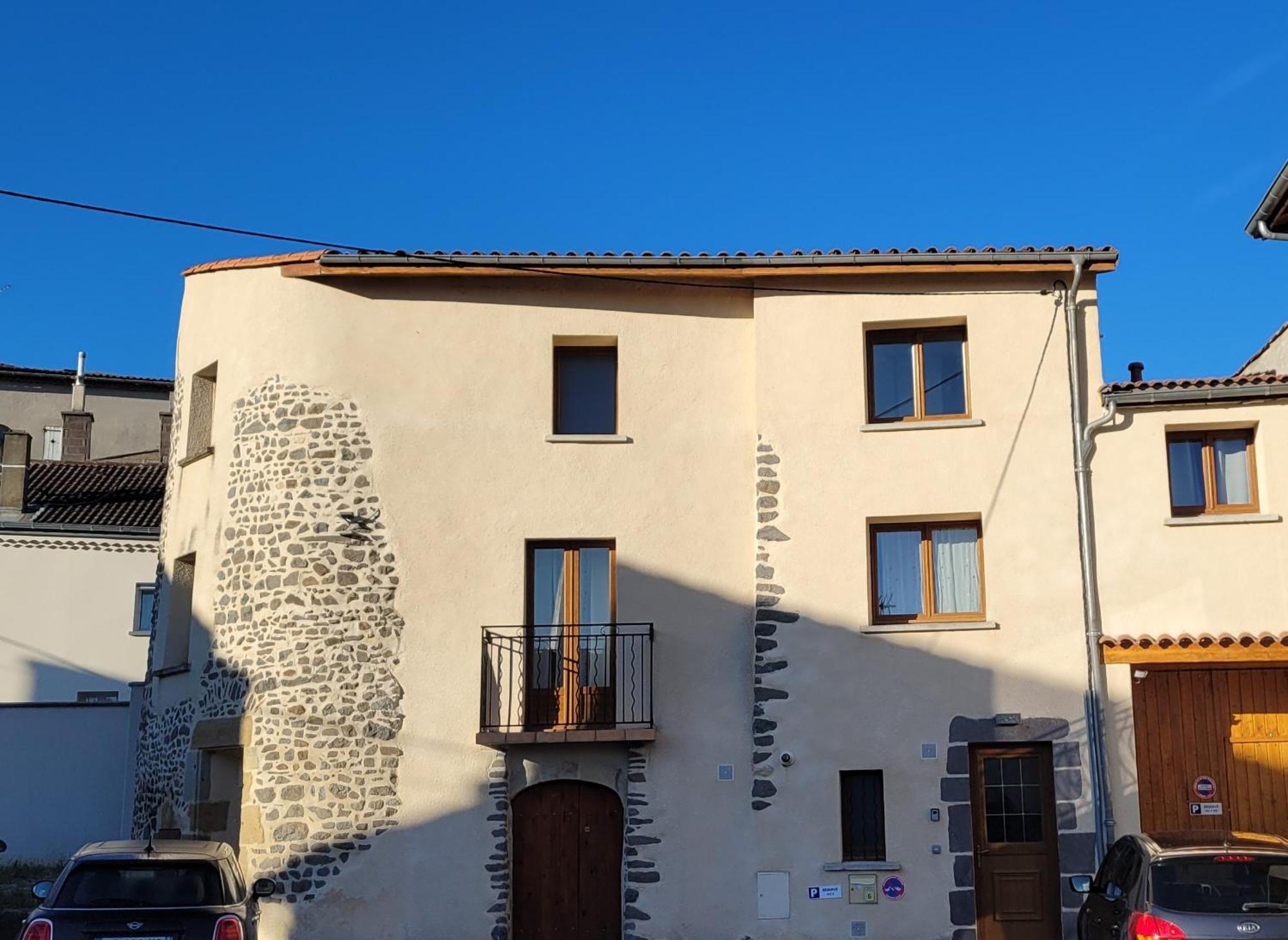 Les Maisons Bareyre - Grandes Maisons Avec Terrasse Saint-Sandoux Luaran gambar